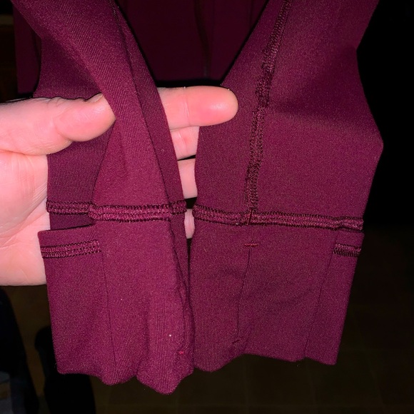 Great condition. Lululemon Define Jacket Size 4 - Picture 5 of 8